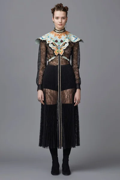 Look 39